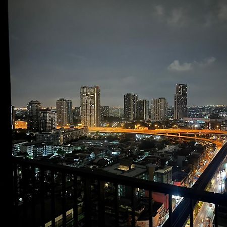 Apartment Next To Phrakanong Bts Wyne Sukhumvit 曼谷 外观 照片