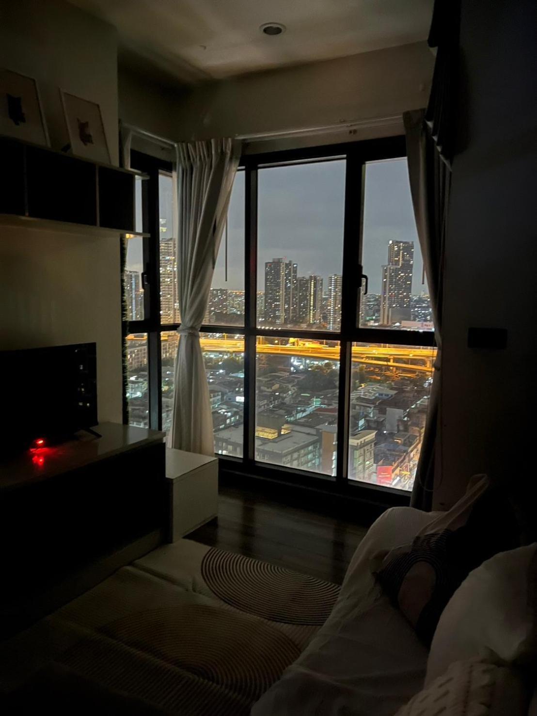 Apartment Next To Phrakanong Bts Wyne Sukhumvit 曼谷 外观 照片