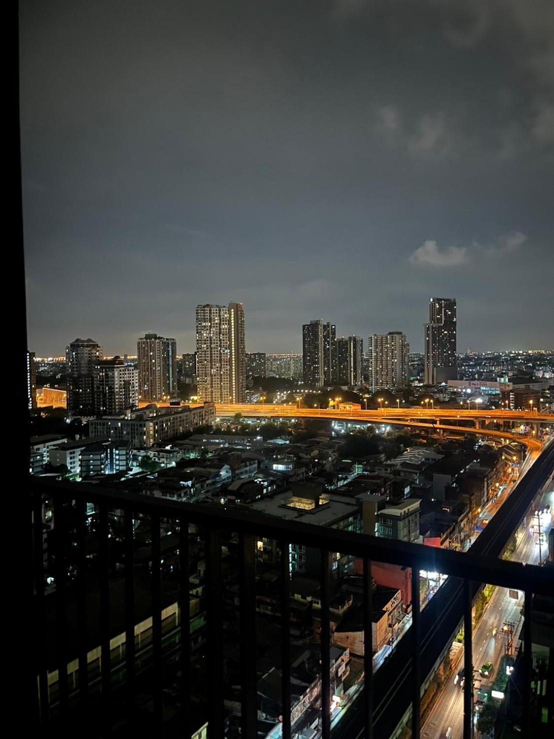 Apartment Next To Phrakanong Bts Wyne Sukhumvit 曼谷 外观 照片